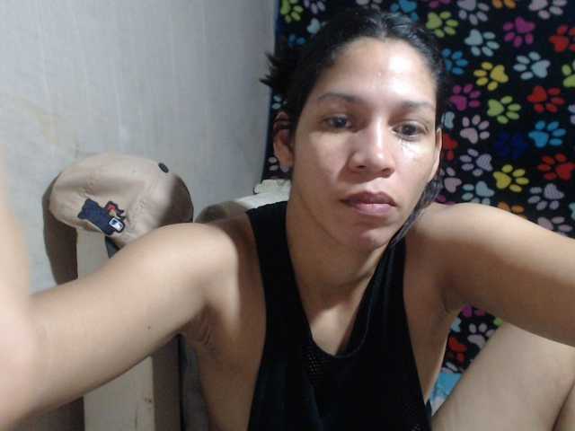 Elizabeth-a's BongaCams show and profile