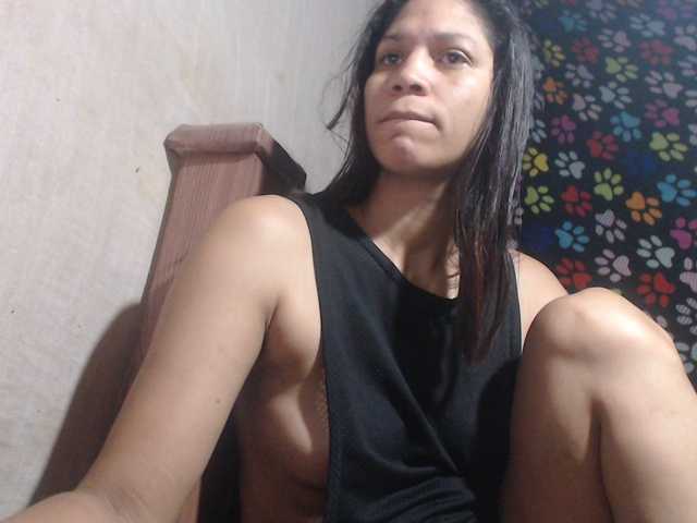 Elizabeth-a's BongaCams show and profile