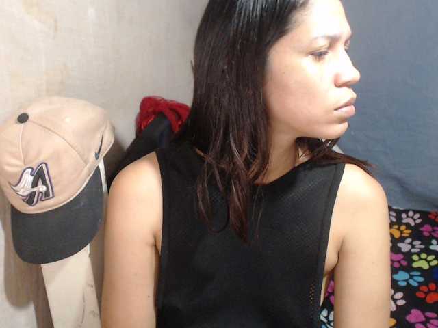 Elizabeth-a's BongaCams show and profile