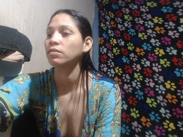 Elizabeth-a's BongaCams show and profile