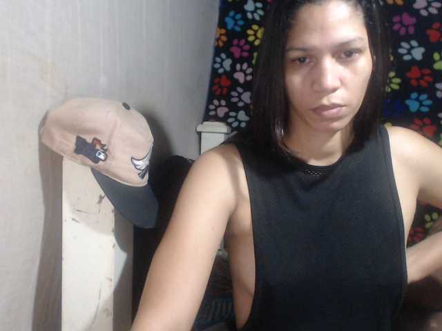 Elizabeth-a's BongaCams show and profile