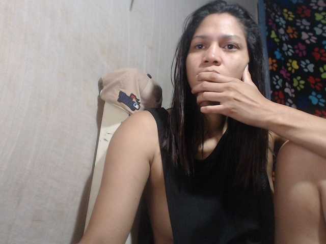 Elizabeth-a's BongaCams show and profile