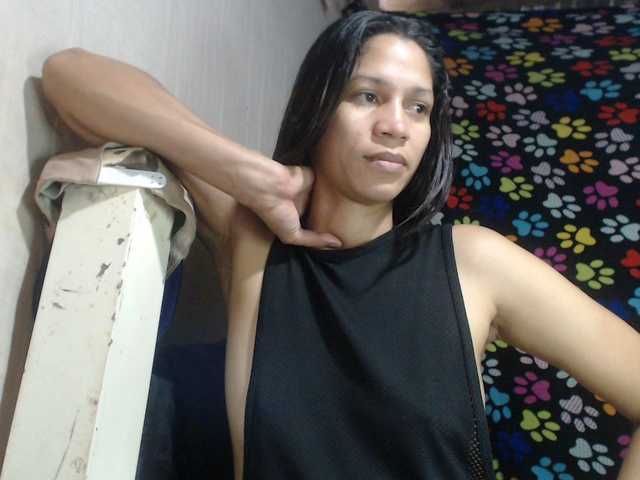 Elizabeth-a's BongaCams show and profile