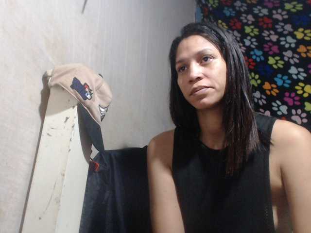 Elizabeth-a's BongaCams show and profile