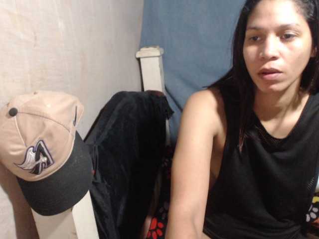 Elizabeth-a's BongaCams show and profile