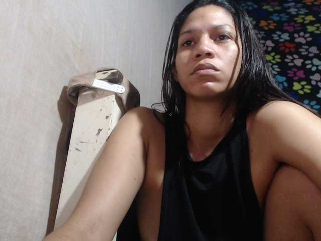 Elizabeth-a's BongaCams show and profile