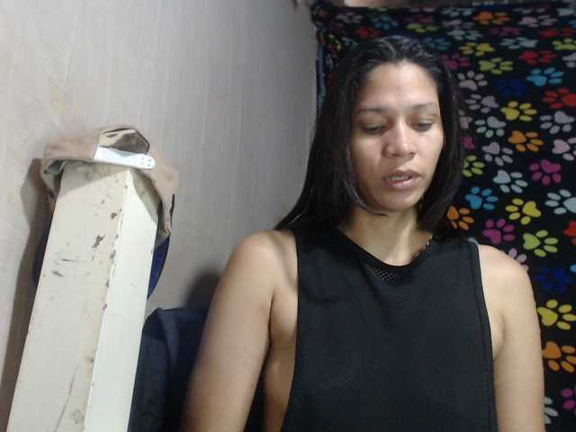 Elizabeth-a's BongaCams show and profile