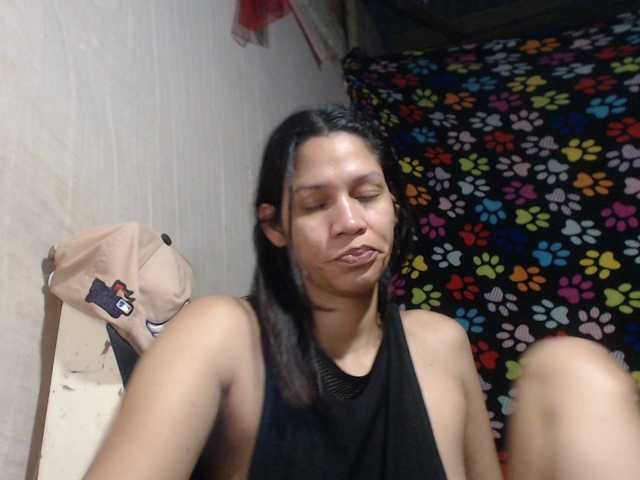 Elizabeth-a's BongaCams show and profile