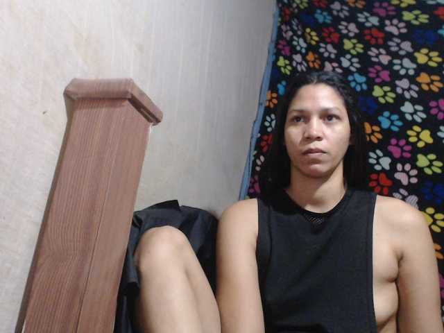 Elizabeth-a's BongaCams show and profile