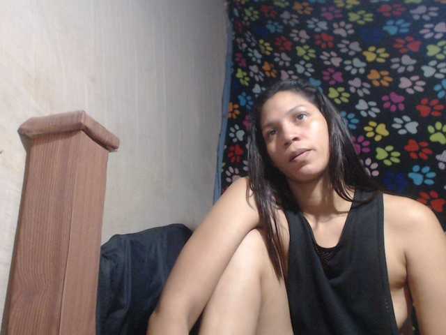 Elizabeth-a's BongaCams show and profile