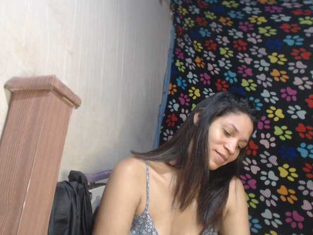 Elizabeth-a's BongaCams show and profile