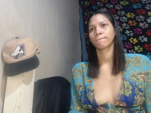 Elizabeth-a's BongaCams show and profile