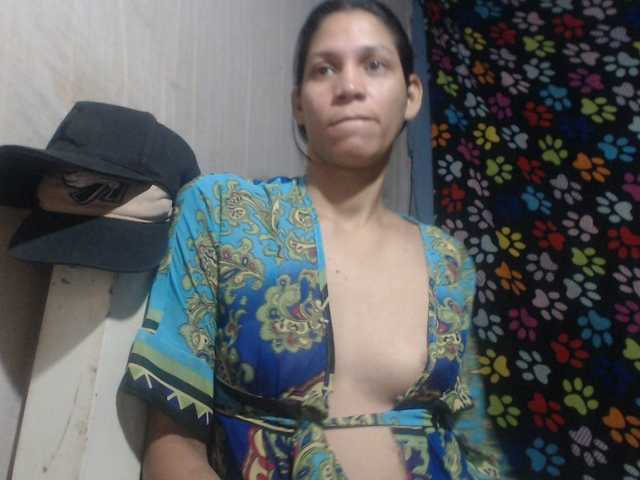 Elizabeth-a's BongaCams show and profile