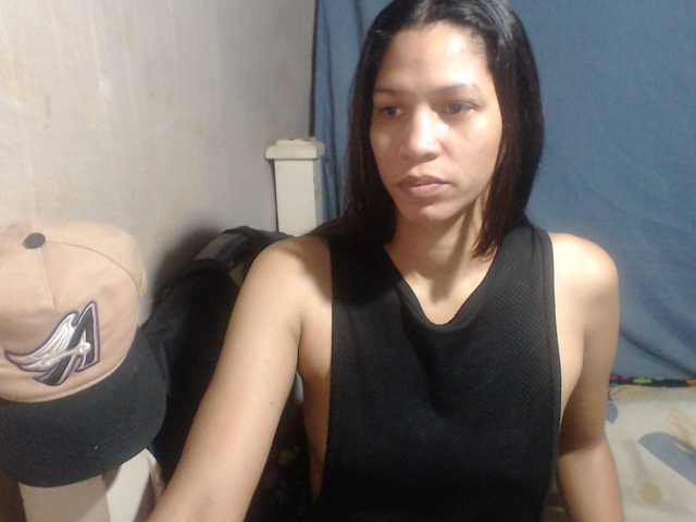 Elizabeth-a's BongaCams show and profile