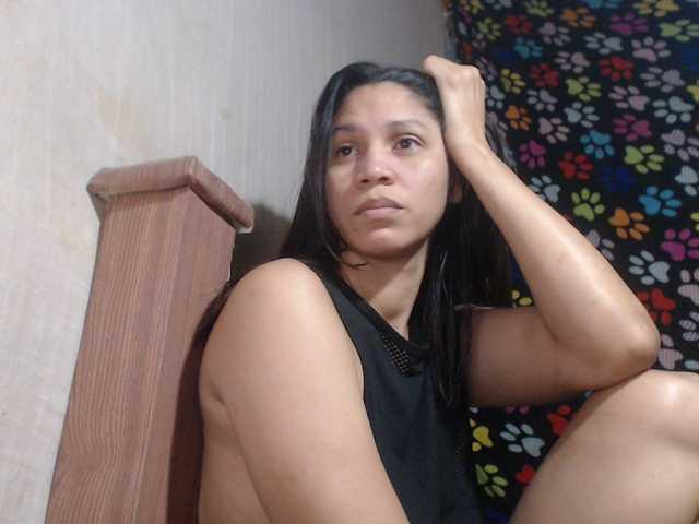 Elizabeth-a's BongaCams show and profile