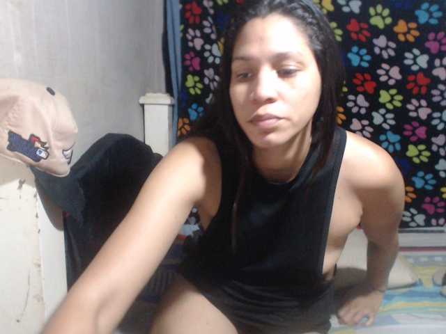 Elizabeth-a's BongaCams show and profile