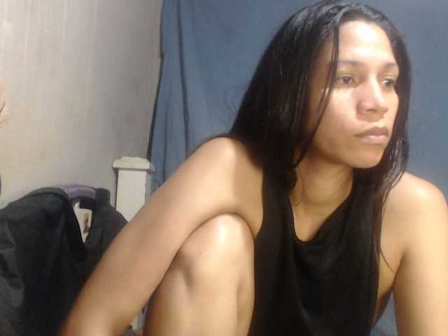 Elizabeth-a's BongaCams show and profile