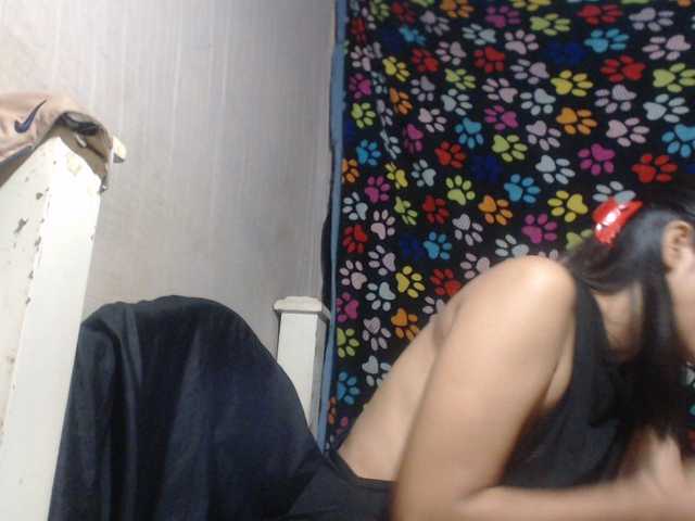 Elizabeth-a's BongaCams show and profile