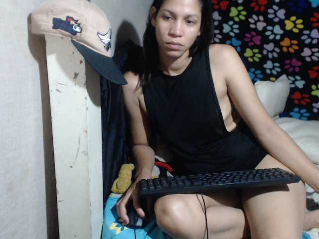 Elizabeth-a's BongaCams show and profile