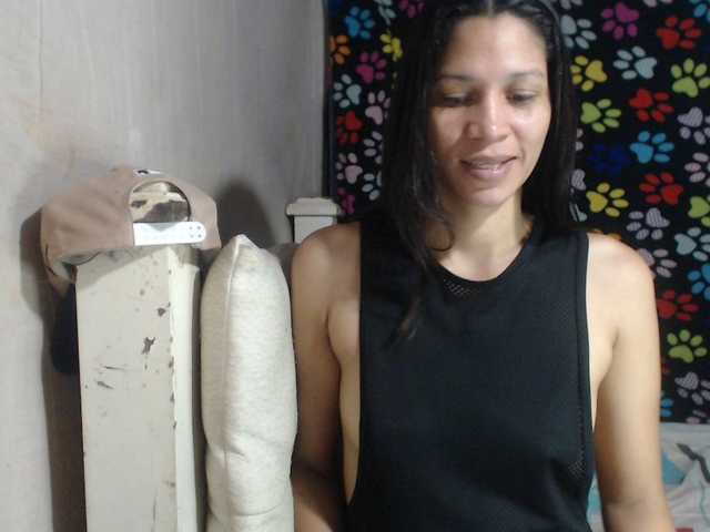 Elizabeth-a's BongaCams show and profile