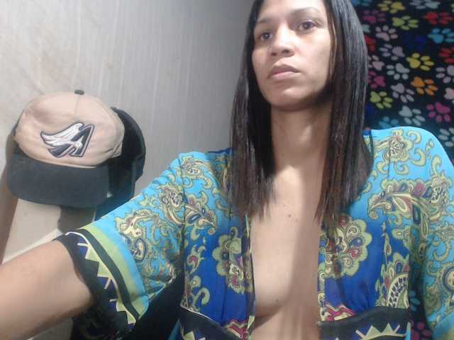 Elizabeth-a's BongaCams show and profile