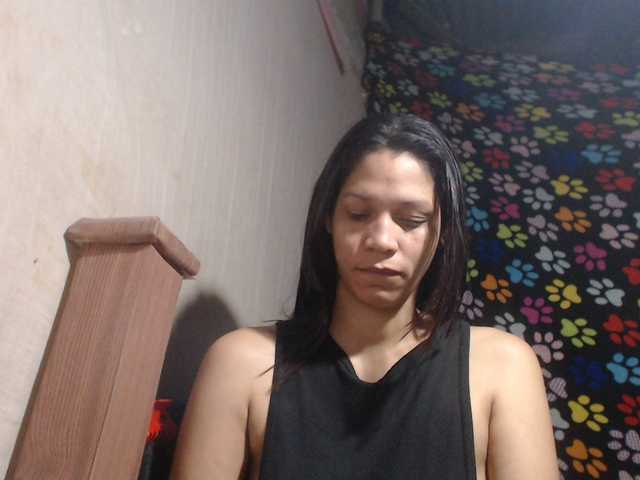 Elizabeth-a's BongaCams show and profile