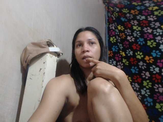 Elizabeth-a's BongaCams show and profile