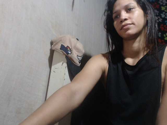 Elizabeth-a's BongaCams show and profile