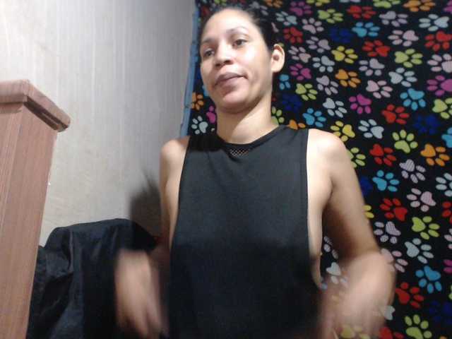 Elizabeth-a's BongaCams show and profile