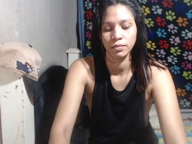 Elizabeth-a's BongaCams show and profile