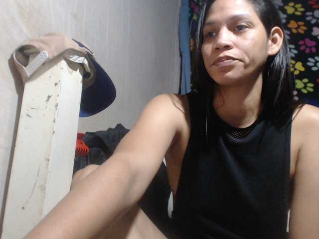 Elizabeth-a's BongaCams show and profile