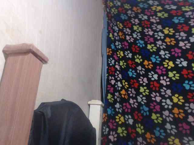 Elizabeth-a Live Webcam on BongaCams