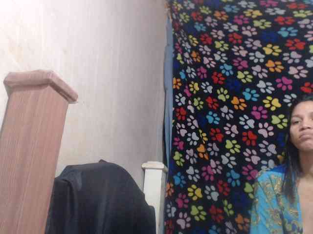 Elizabeth-a Live Webcam on BongaCams