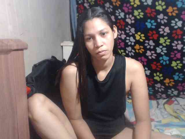 Elizabeth-a Live Webcam on BongaCams