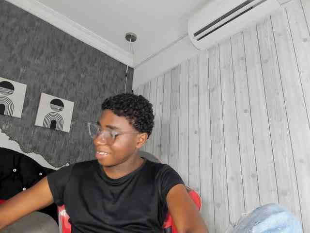 teylorlovee teylorlovee