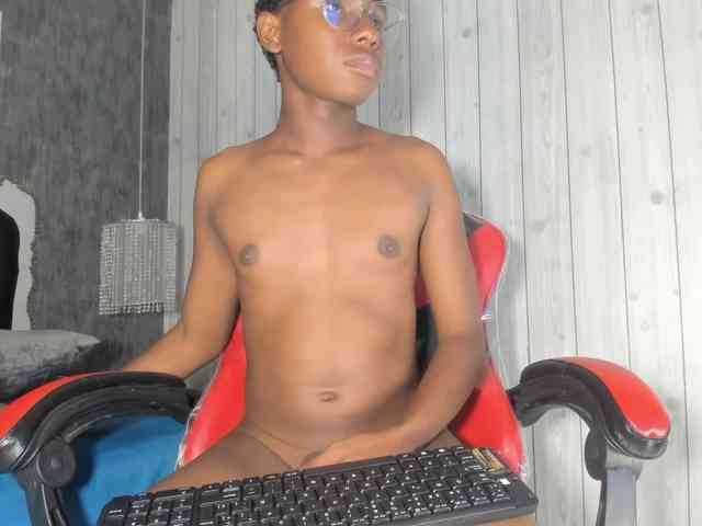 teylorlovee teylorlovee