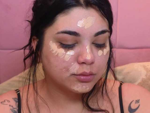 SpicyCarlaXX's BongaCams show and profile