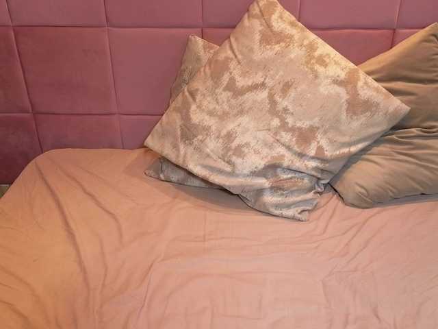 SpicyCarlaXX's BongaCams show and profile