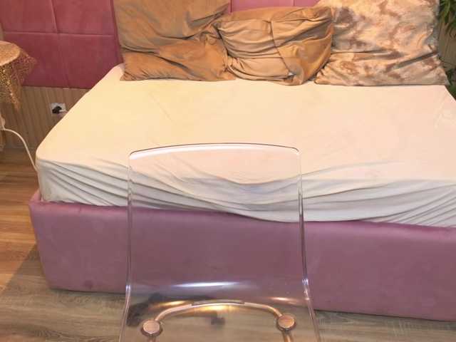 SpicyCarlaXX's BongaCams show and profile