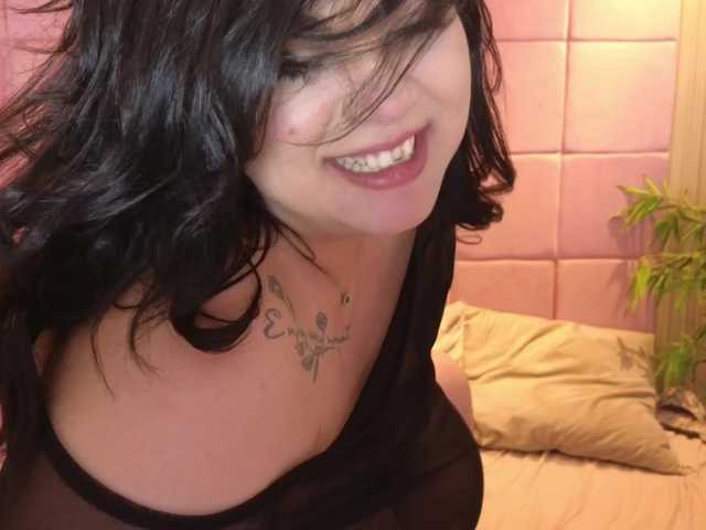 SpicyCarlaXX's BongaCams show and profile