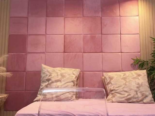 SpicyCarlaXX's BongaCams show and profile