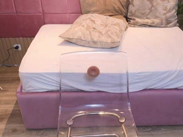 SpicyCarlaXX's BongaCams show and profile