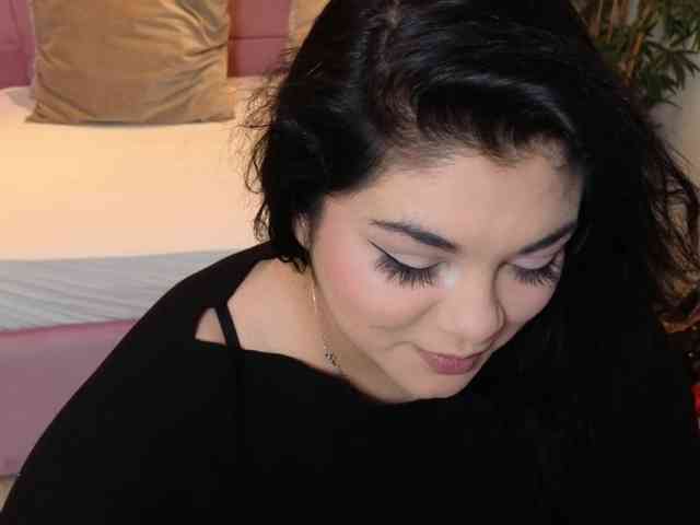 SpicyCarlaXX SpicyCarlaXX