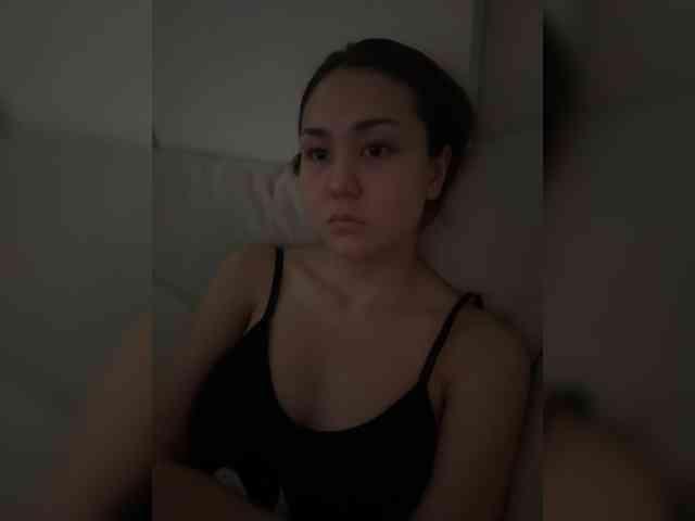 Adelya0201 Live Webcam on BongaCams