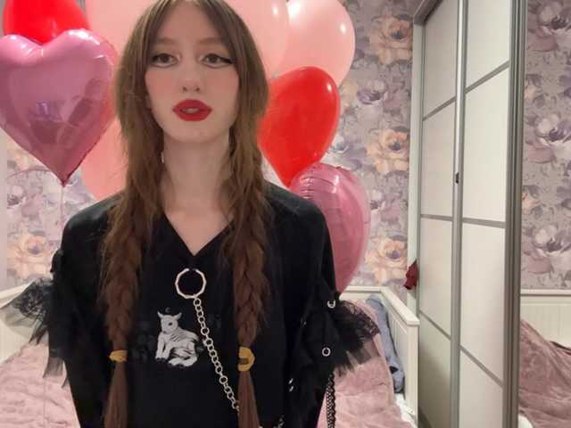 NyxoraMary — GOAL: Take off my top!  @total Remaining - @remain 