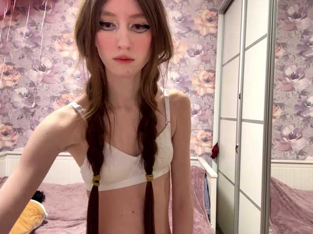 go to chat with NyxoraMary