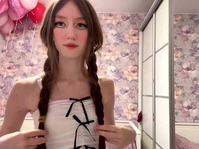 NyxoraMary Live Webcam on BongaCams