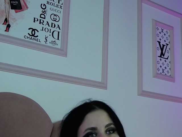 LizzySpark's BongaCams show and profile