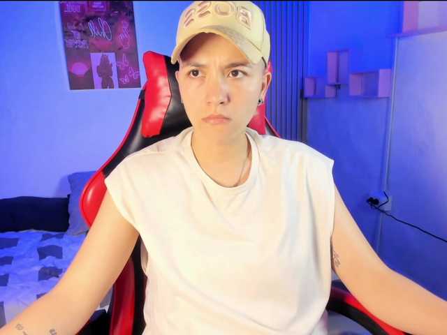 nicocoox's BongaCams show and profile