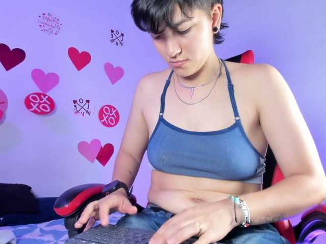 nicocoox's BongaCams show and profile